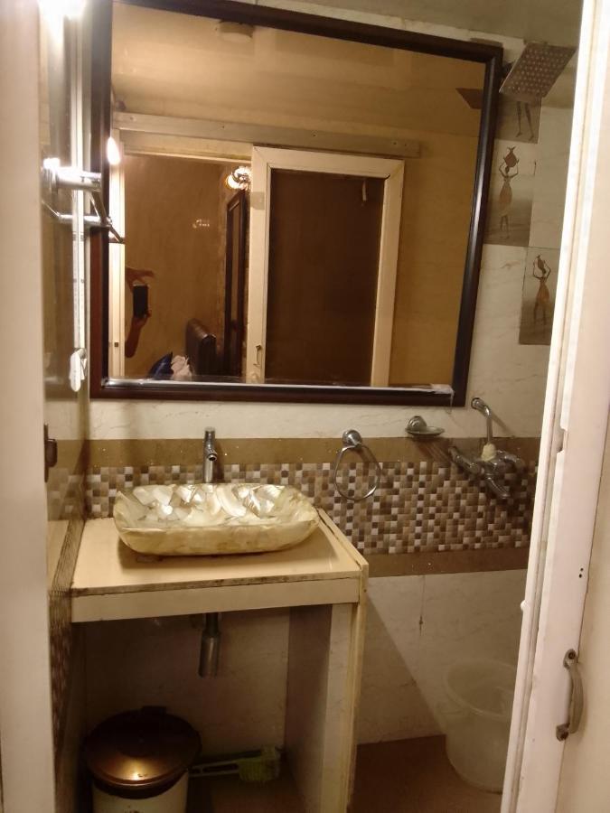 Hotel Oliver Mumbai  Buitenkant foto